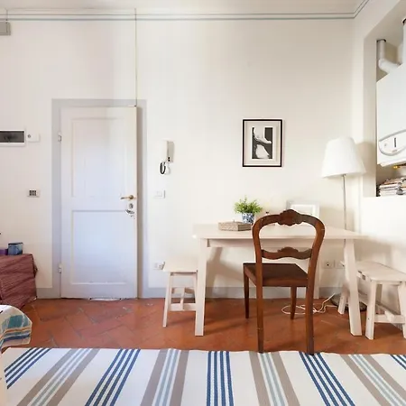 아파트 Cosy In Renaissance Palazzo